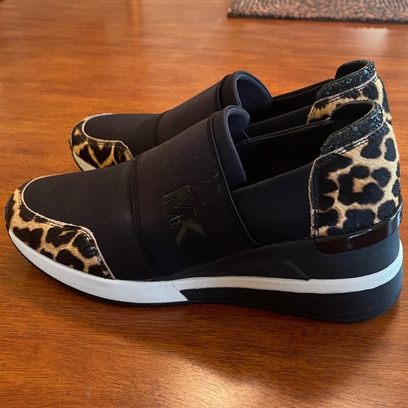 Michael Michael Kors Womens Felix Trainer Low Top Slip On, Black/Leopard - Picture 2 of 14